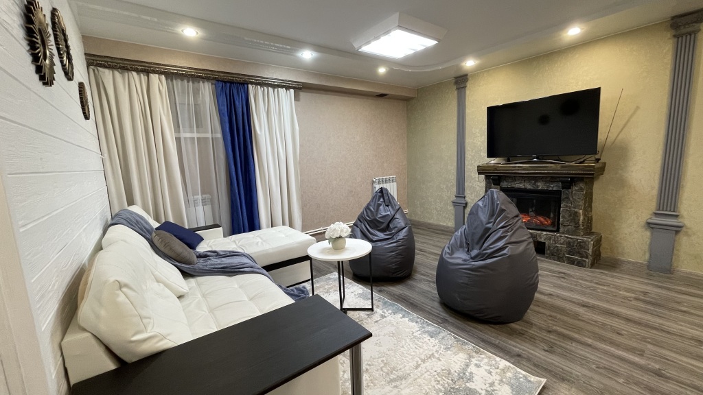 S Saunoy I Kaminom Flat in Ulyanovsk, Russia