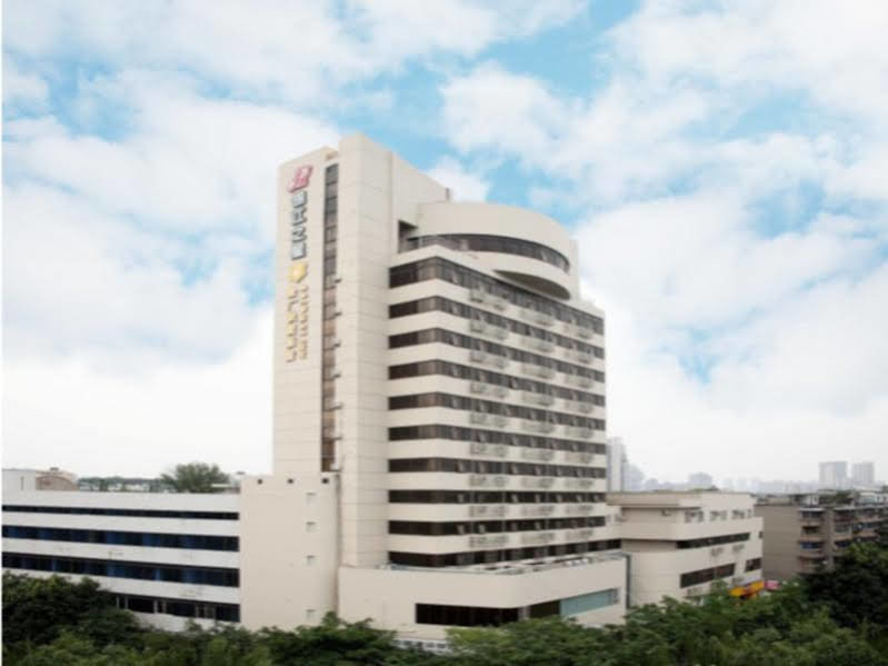 Jinguang Express Hotel Chengdu Baiguolin Subway Station in Jinniu, People's Republic of China