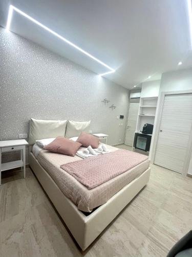 Bobbio Holiday Rome — 4-Star Luxury Hotel in Rome, Italy