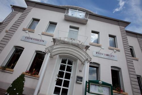 Frischbier's Hotel Restaurant — hotel in Schmelz