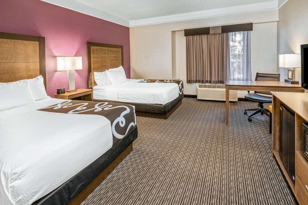 La Quinta Inn & Suites by Wyndham Orem University Pwy Provo - photo 45