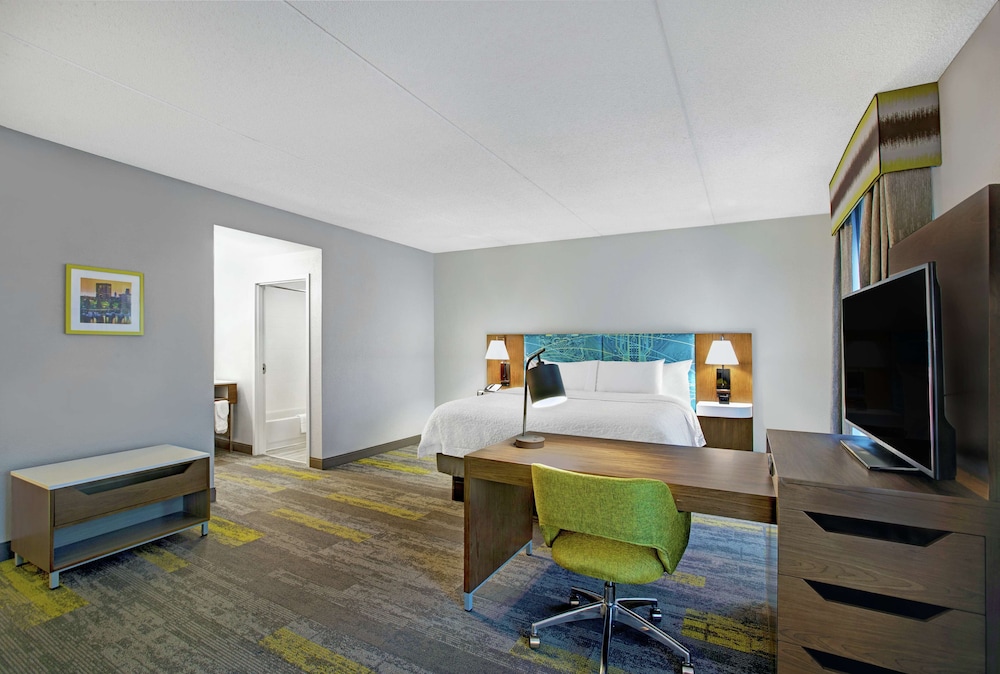 Hampton Inn & Suites Augusta West - photo 27