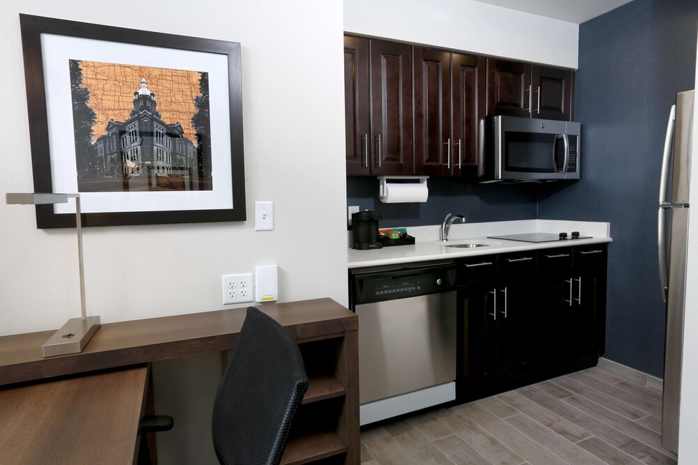 Homewood Suites by Hilton West Fargo Sanford Medical Center - photo 9