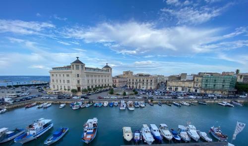 appartamento Aretusa — 4-Star Luxury Hotel in Siracusa, Italy