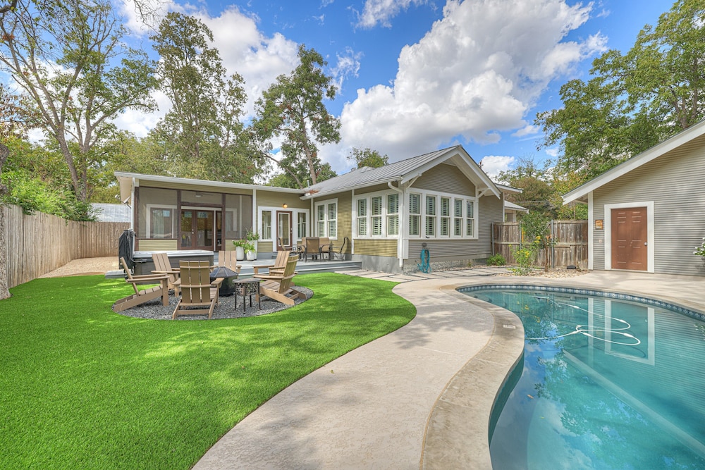 Heart of Fredericksburg With Pool Hot tub&grill - photo 20