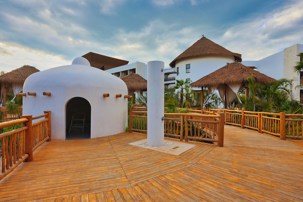 Hotel Mundo Maya Nuevo Uxmal