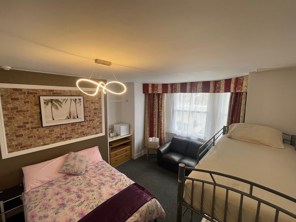 Backpackers Hotel