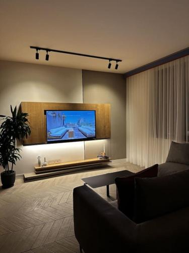 Sol 1BR Gemmayze — 4-Star Luxury Hotel in Beirut, Lebanon
