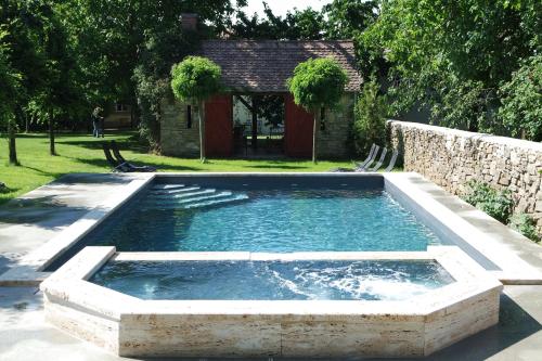 Sárffy House — 4-Star Luxury Hotel in Veszprem, Hungary