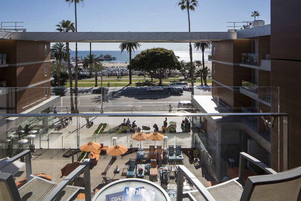 Shore Hotel - photo 32
