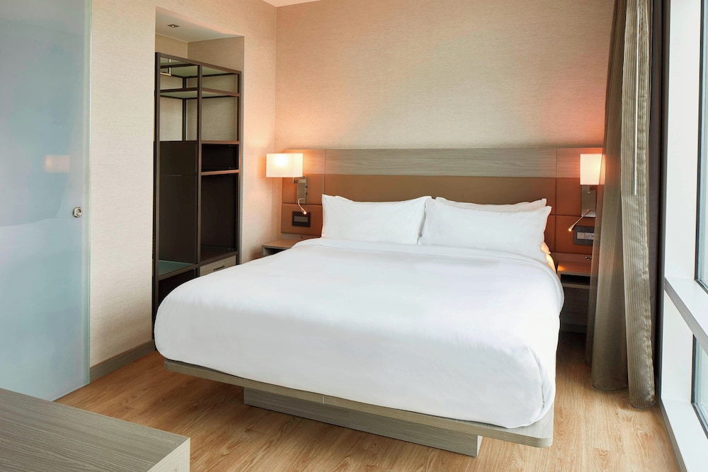 AC Hotel by Marriott Nashville Downtown - photo 18