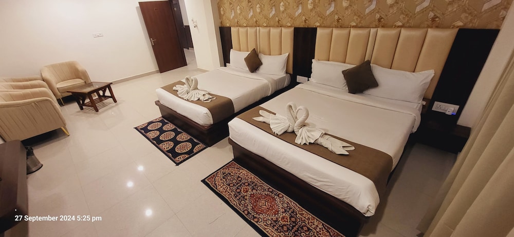 Hotel Neelkanth — hotel in Fyzabad