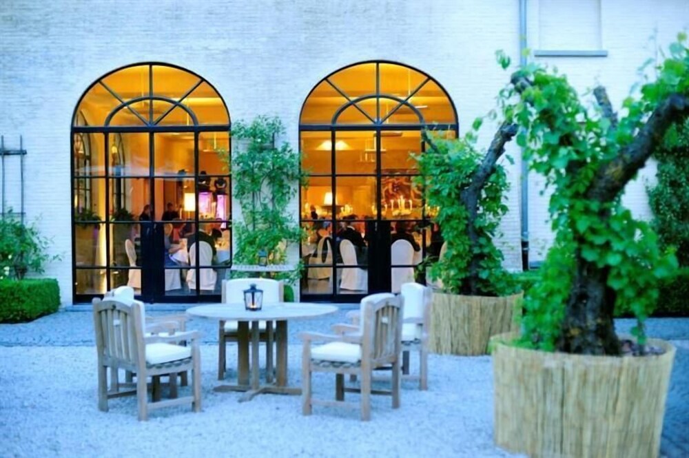 De Barrier Different Hotels — hotel in Houthalen
