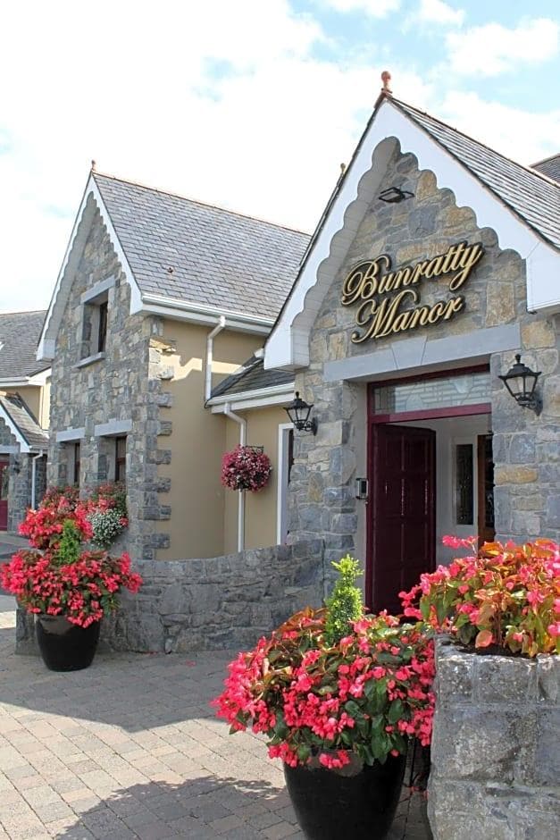 Bunratty Manor Hotel in Shannon, Republic of Ireland