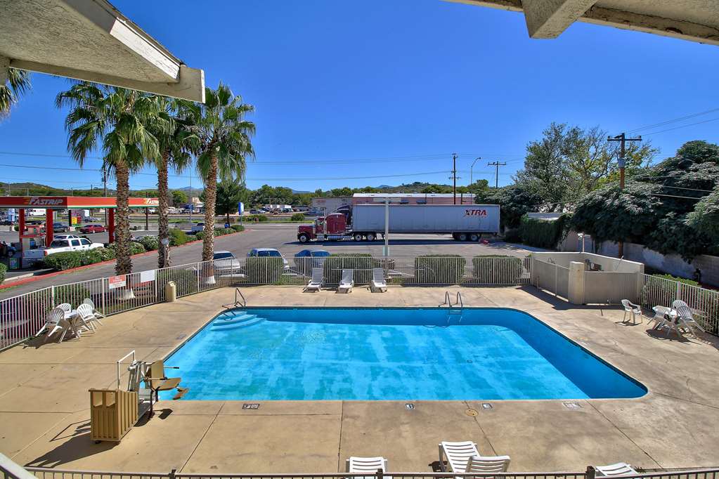 Motel6 Nogales AZ Mariposa Road - photo 12