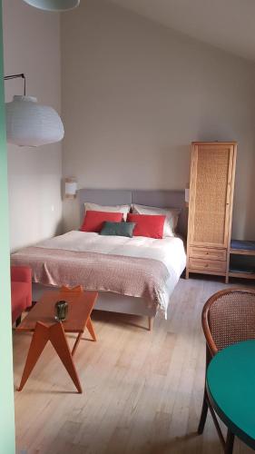 Maisonnette Cosy Cœur Centre Avec Accueil Velo in Saumur, France