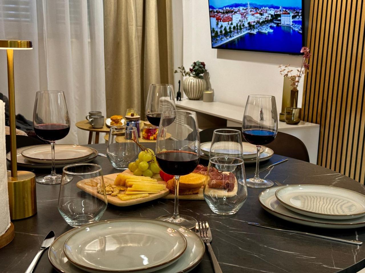 Mima Easy Stay Split - carbon neutral hotel in Split