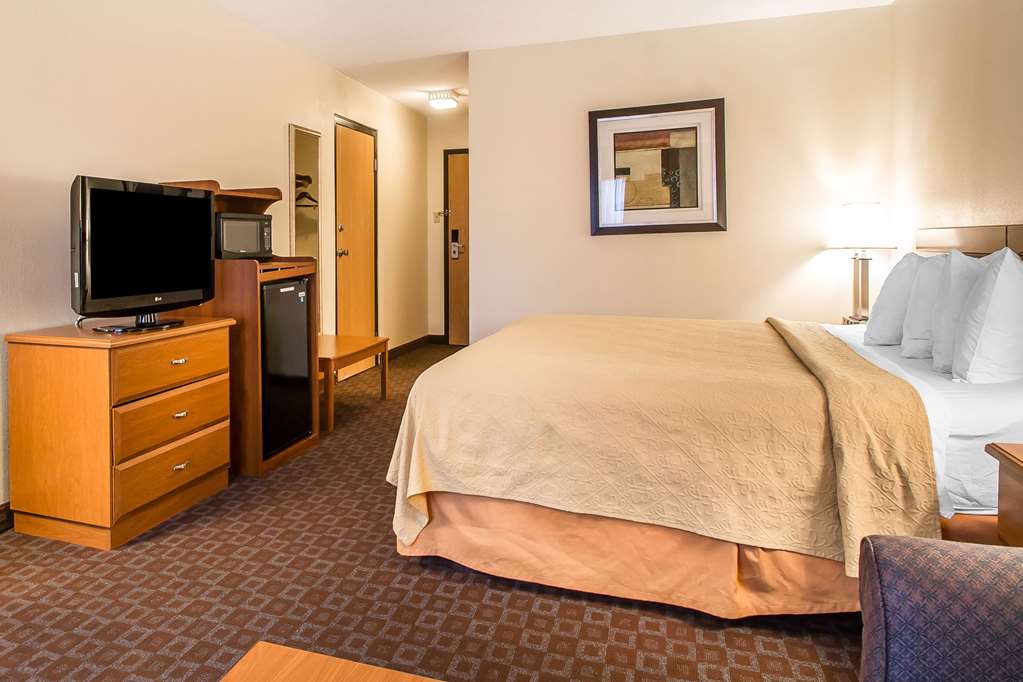 Quality Inn Morris I 80 - photo 19
