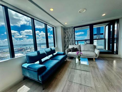 Spectacular Auckland CBD Views — 4-Star Luxury Hotel in Auckland, New Zealand