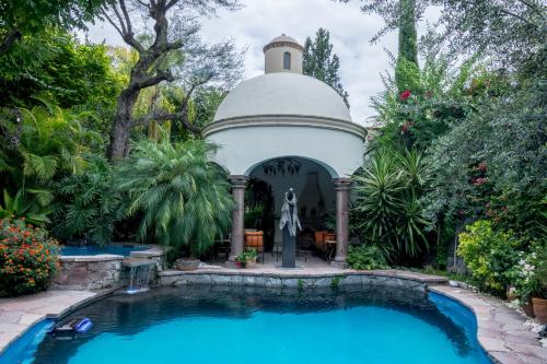 Casa Jardin Escondido — 4-Star Luxury Hotel in San Miguel De Allende, Mexico