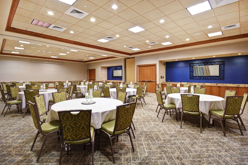 Hampton Inn & Suites Salt Lake City West Jordan - photo 38