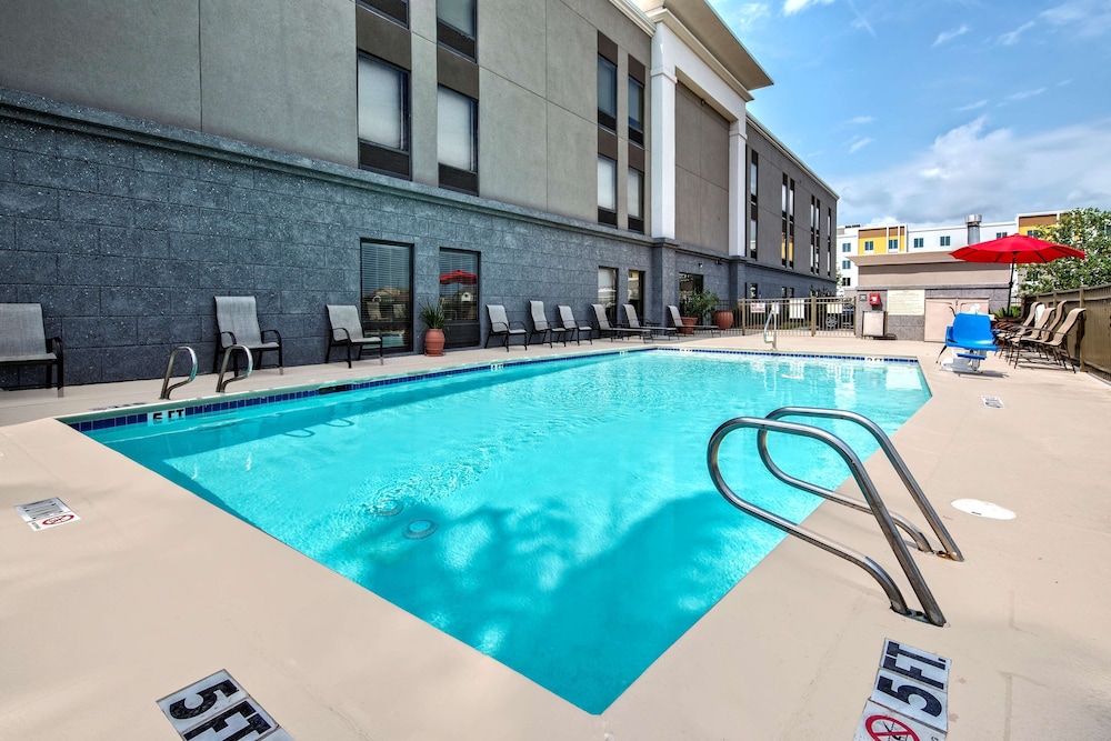 Hampton Inn Houston Baytown - photo 18