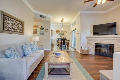 Las Vegas Condo Rental with Pool Access