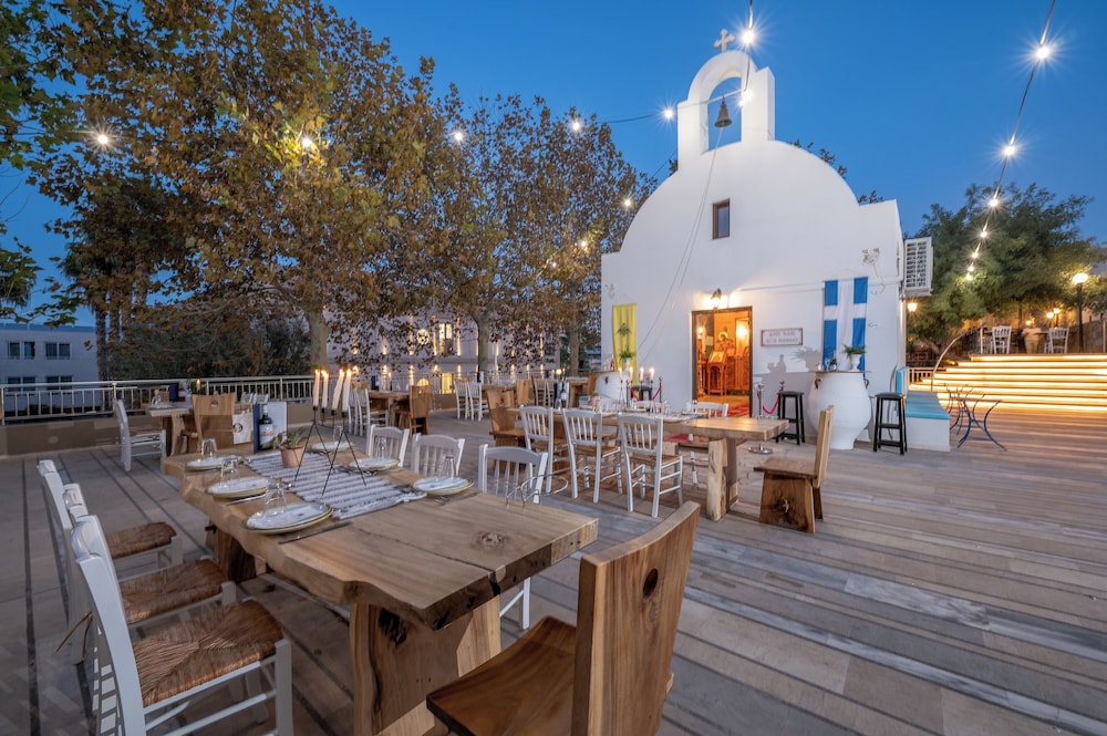 מזון ומשקאות