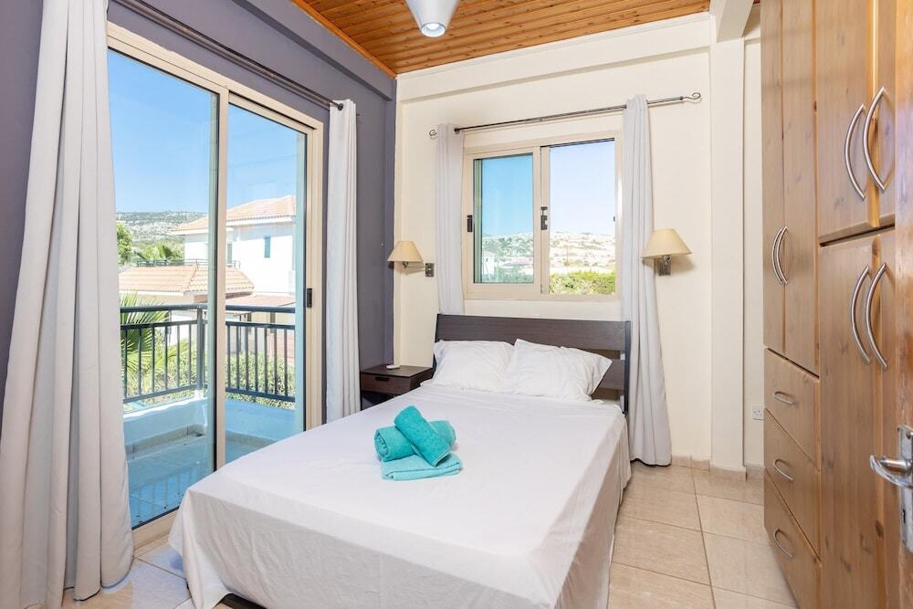 Villa Homer In Peyia