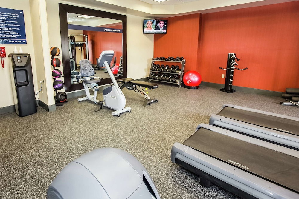 Hampton Inn & Suites Blairsville - photo 39