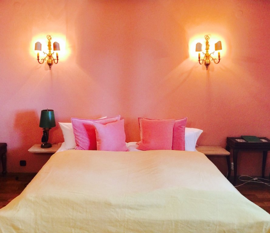 Hotel Chiemgauhof — hotel in Ubersee