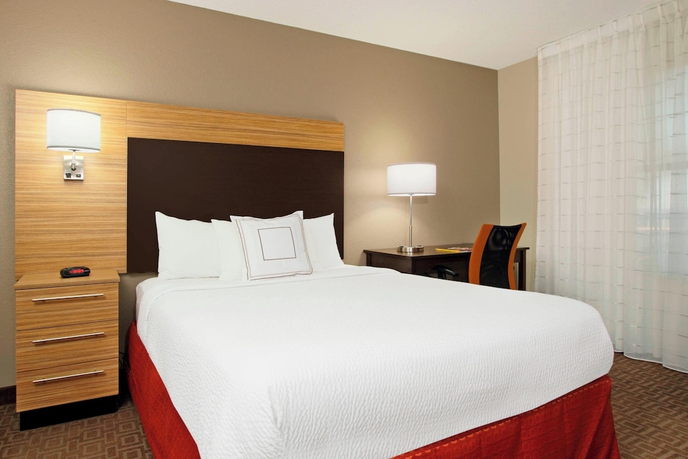 TownePlace Suites by Marriott Fort Worth Southwest TCU Area - photo 11