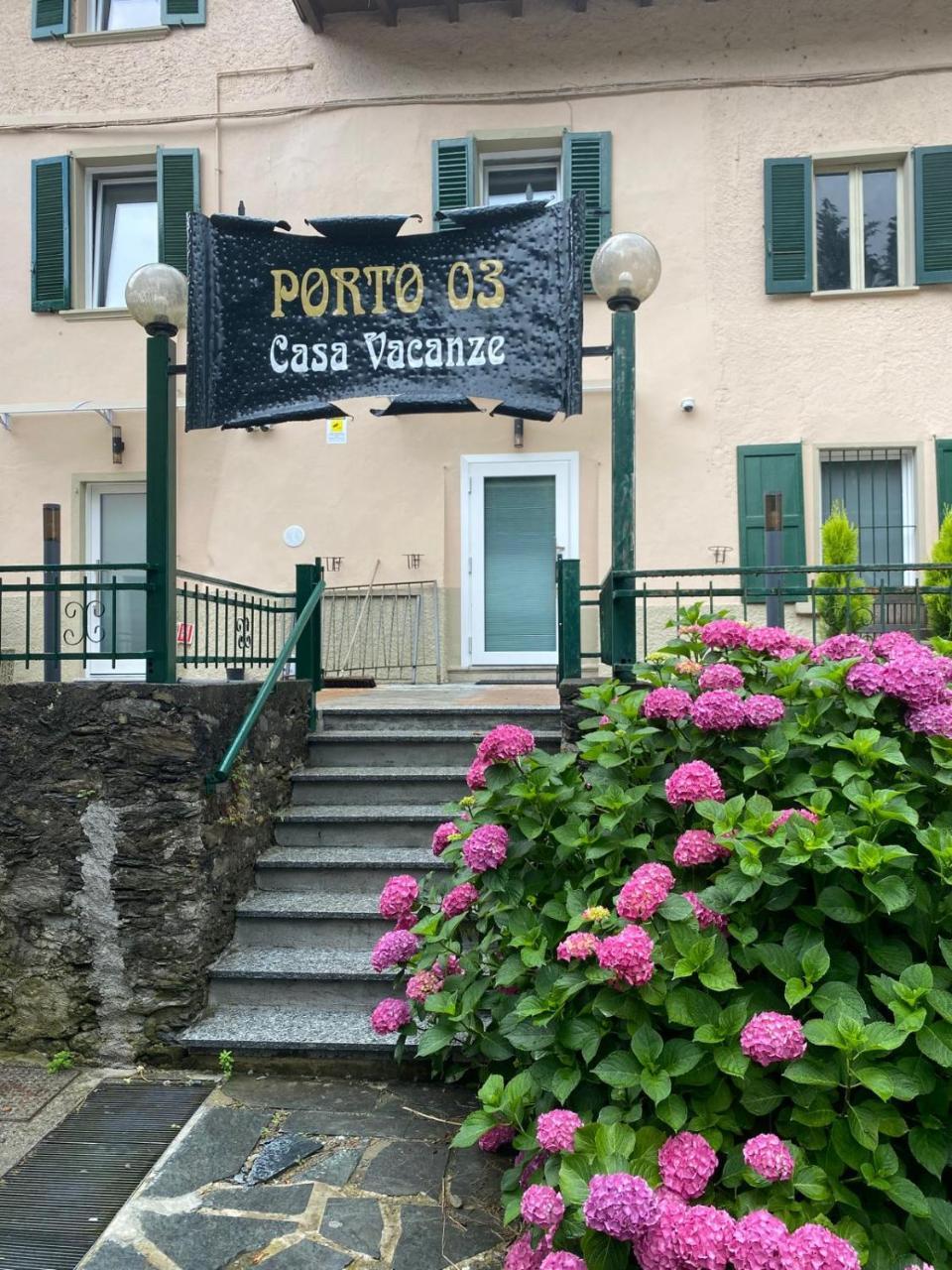 Porto 03 — hotel in Albosaggia