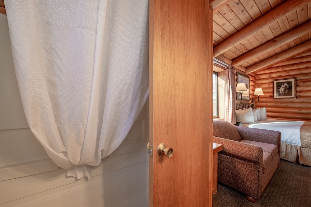 Cowboy Village Resort - photo 51