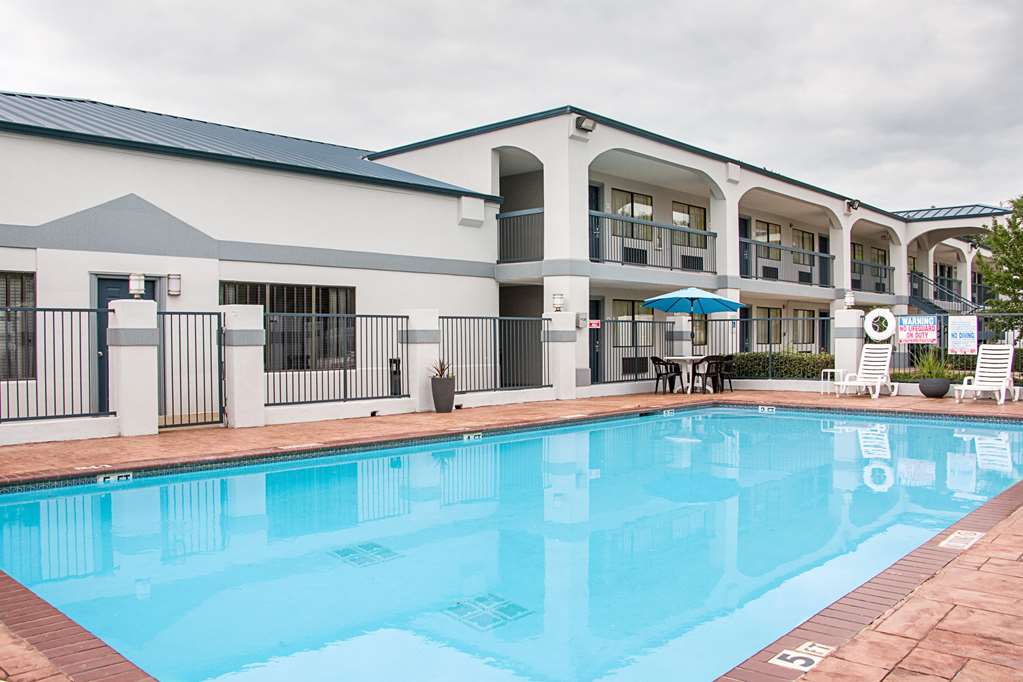 Quality Inn Carthage - photo 23