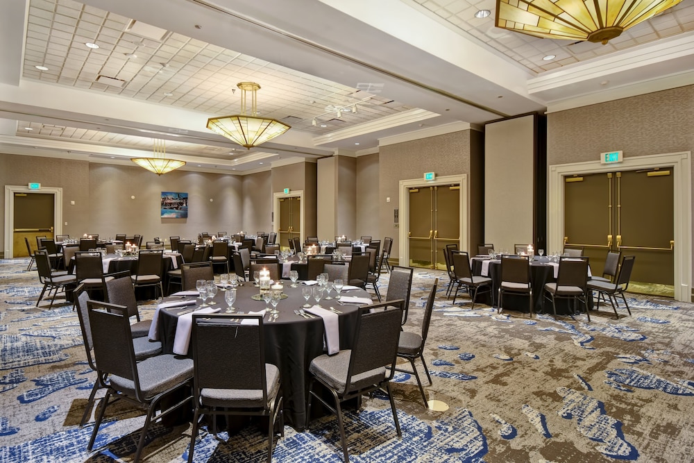 Embassy Suites by Hilton Omaha Downtown Old Market - photo 49