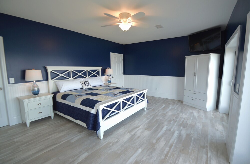 Waters Edge B&B Resort - photo 6