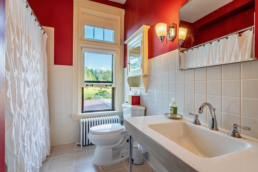 Wilburton Inn - photo 164