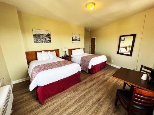 Lenox Hotel and Suites - photo 18