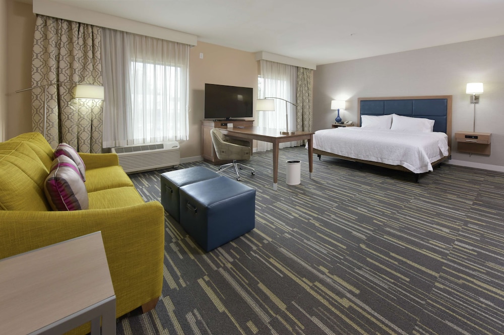 Hampton Inn & Suites Seattle Redmond - photo 19