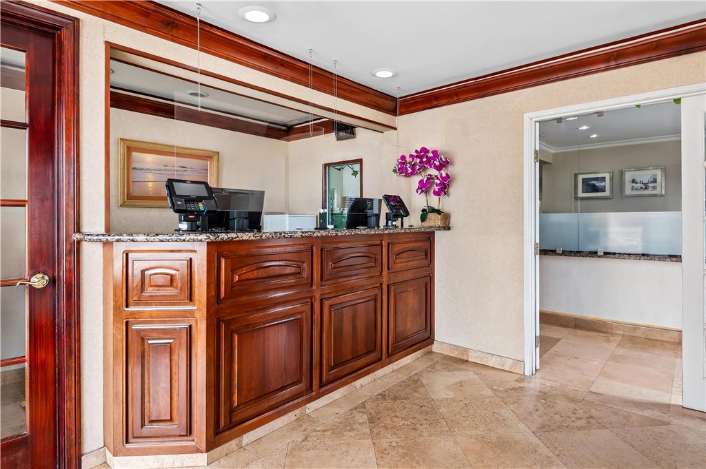 SureStay Hotel by Best Western Santa Monica - photo 2