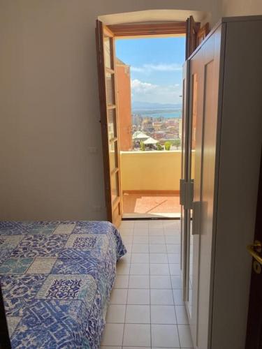 Casa Leonardo a panoramic view of Cagliari with free car parking — 4-Star Luxury Hotel in Cagliari, Italy