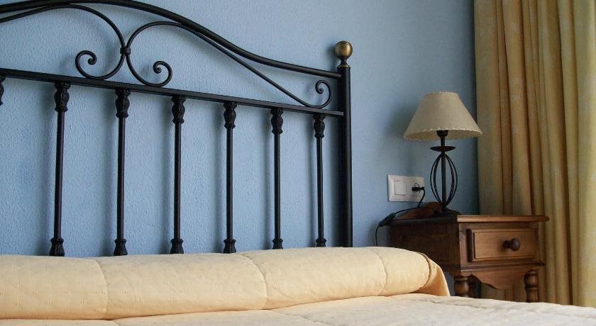 Hotel Rural La Balconada — carbon neutral stay, Oviedo