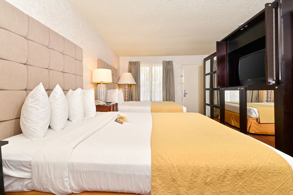 Rodeway Inn & Suites El Cajon San Diego East - photo 40
