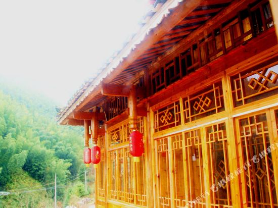 Shangbaopenglaikezhan - last minute hotel in Suining