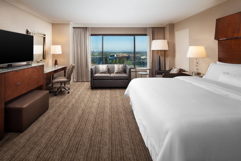 The Westin South Coast Plaza Costa Mesa - photo 10