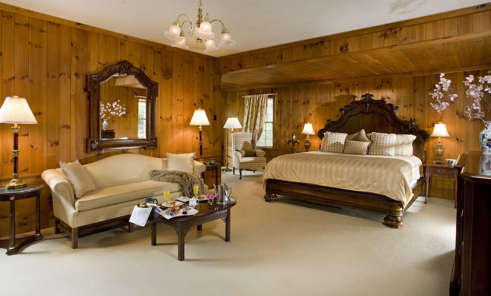 1906 Pine Crest Inn - photo 12