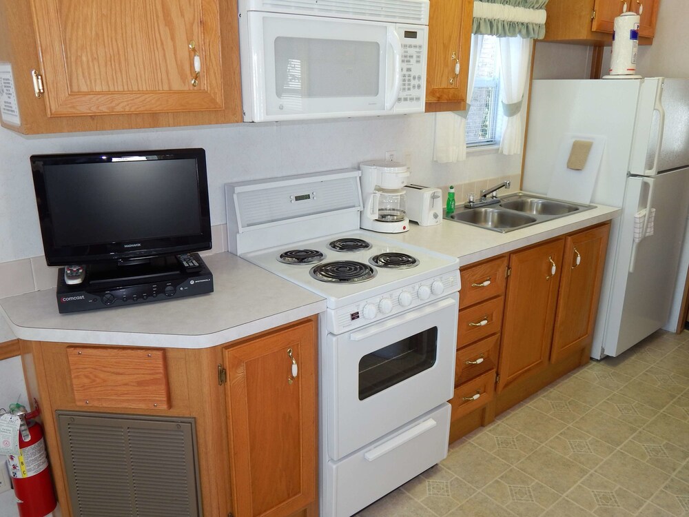 Road Runner Travel Resort Caravan Park - photo 19