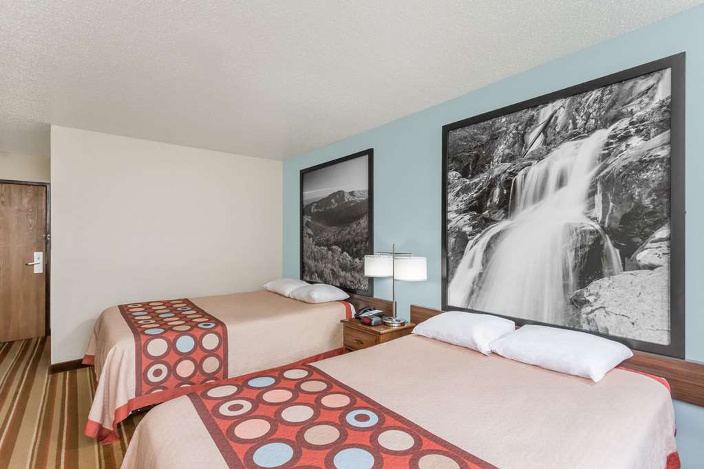 Super 8 by Wyndham Danville VA - photo 12