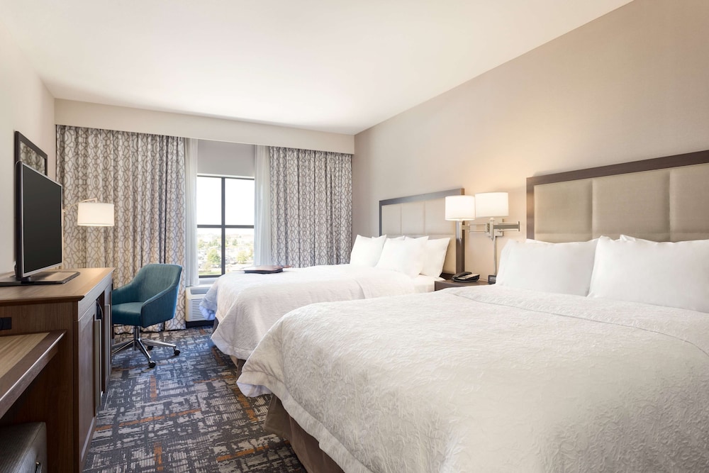 Hampton Inn & Suites West Des Moines SW Mall Area - photo 10